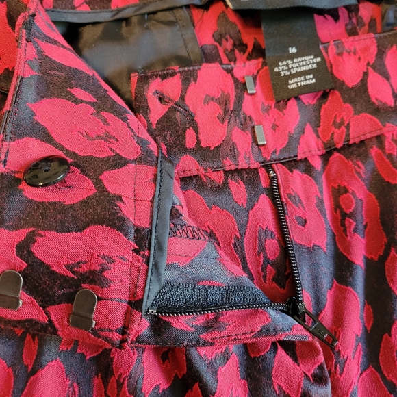 Lane Bryant 2 pc pantsuit - Picture 6 of 7